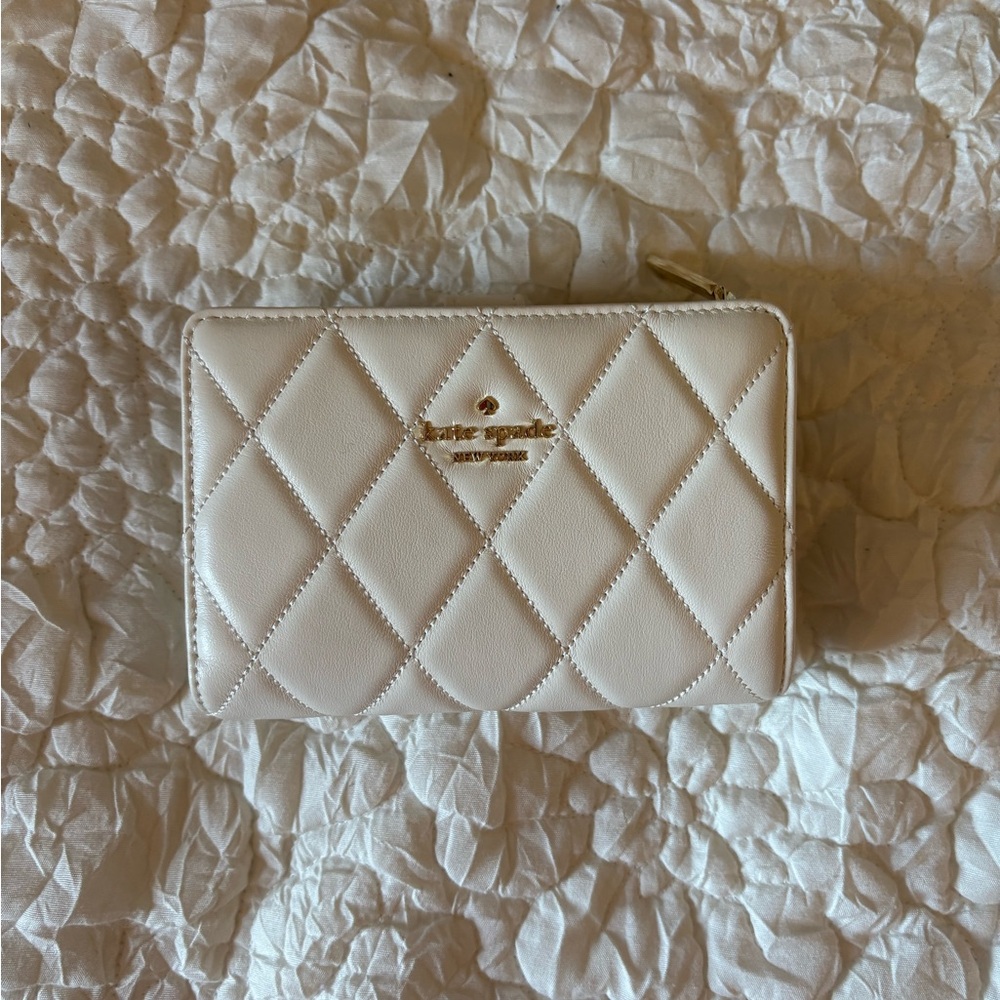 Kate Spade White Quilted Wallet
